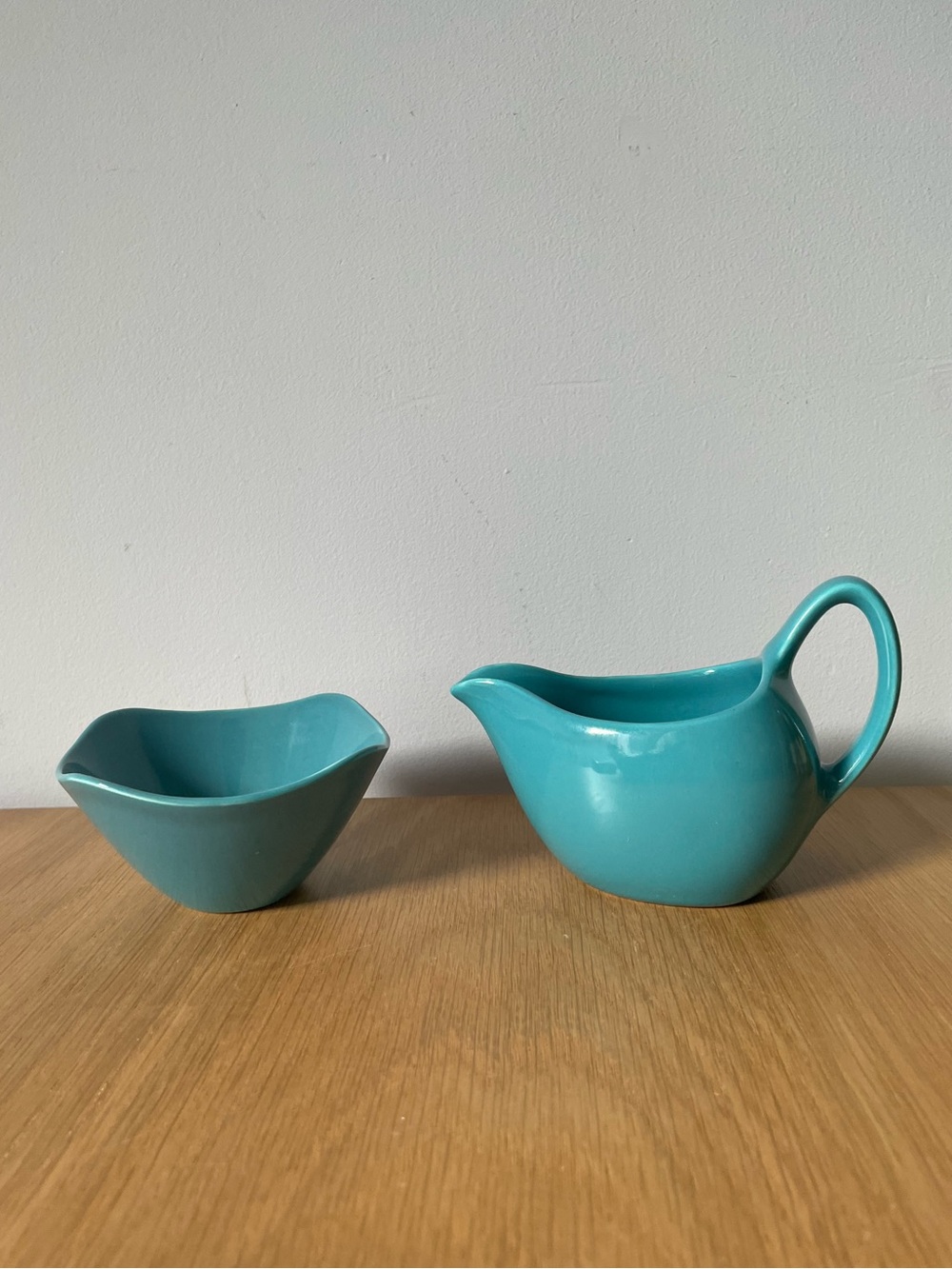 Vintage MCM Midwinter Stylecraft Cassandra Creamer and Sugar Bowl Set 1950s